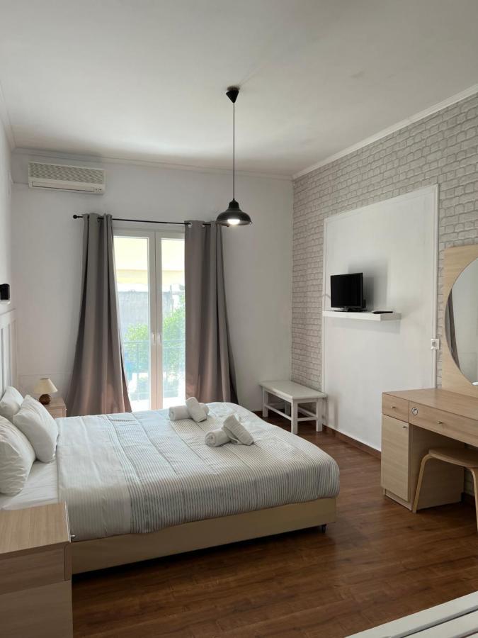 Olive Grove Poolside Apartments Benitses  Esterno foto